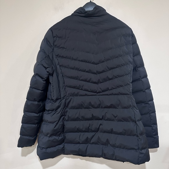 32 Degrees Women's black Puffer Jacket with removable hood. Size.XXL - Picture 4 of 5